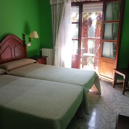 Palmeras Hotel Celorio (Llanes)