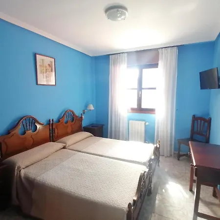 Palmeras 2* Celorio (Llanes)