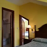 Hotell Palmeras Celorio (Llanes)