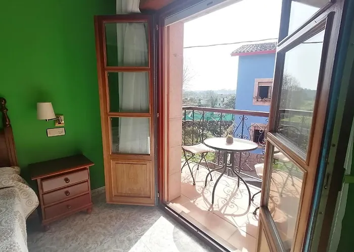 Palmeras Celorio (Llanes)